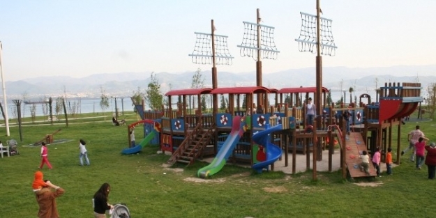 2014’te Kocaeli’ne 53 Çocuk Oyun Gurubu Kuruldu