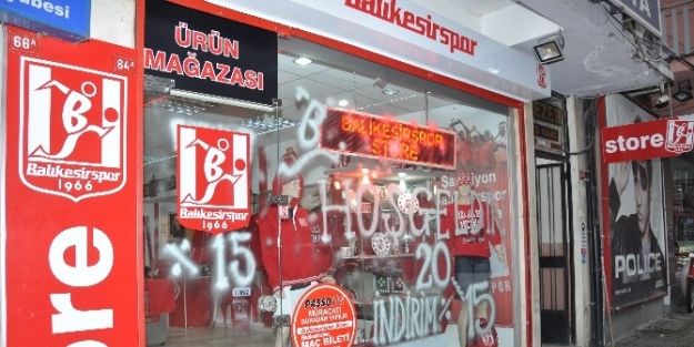 Balkes Store’da Yeni Yıl İndirimi