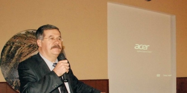 Doç. Dr. Aksoy’dan ‘’25 Aralık Gaziantep’in Kurtuluşu’’ Konferansı