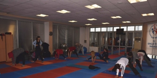 Şehzadeler’in‘haydi Kadınlar Spora Projesi’ne Büyük İlgi