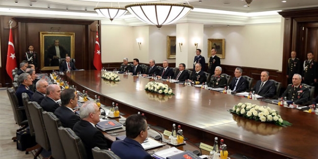 MGK toplantısında paralel vurgusu