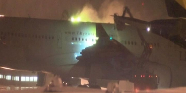 Uçaklar alkolle yıkandı