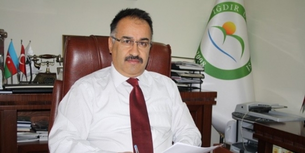 Rektör Prof. Dr. İbrahim Hakkı Yılmaz’dan Yeni Yıl Mesajı