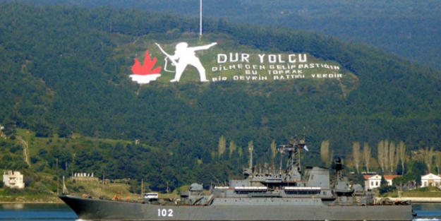 Çanakkale Boğazı'na fırtına engeli!