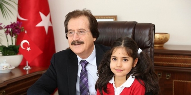 Kolej Öğrencileri, Cü Rektörü Kocacık’ı Ziyaret Etti