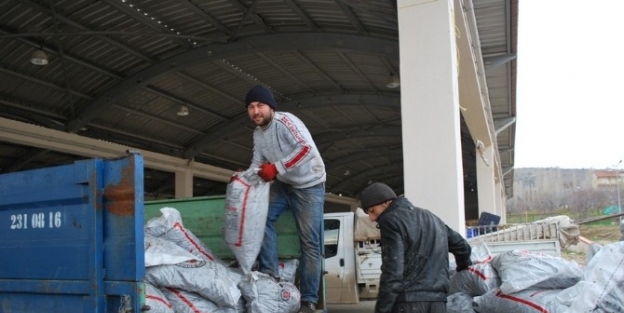 Pazarlar’da Kömür Yardımları Tamamlandı
