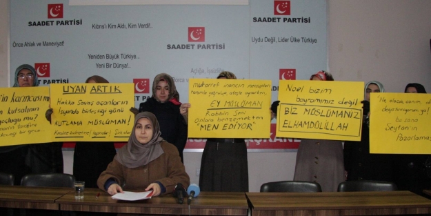 Saadet Partisi'nden Noel Baba açıklaması