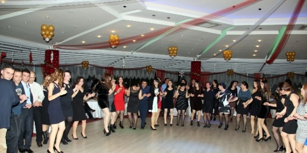 Yeni Yıl İçin Moral Depoladılar