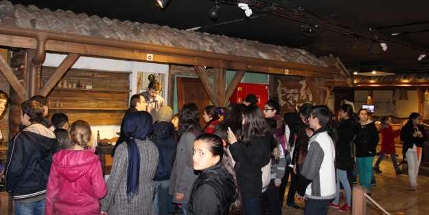 İnegöl Kent Müzesi'ne büyük ilgi!