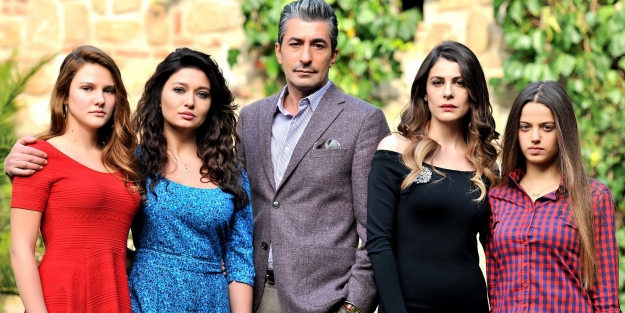 Paramparça dizisinin sırrı ortaya çıktı!