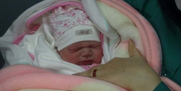 Isparta’da Yeni Yılın Lik Bebeği Esila