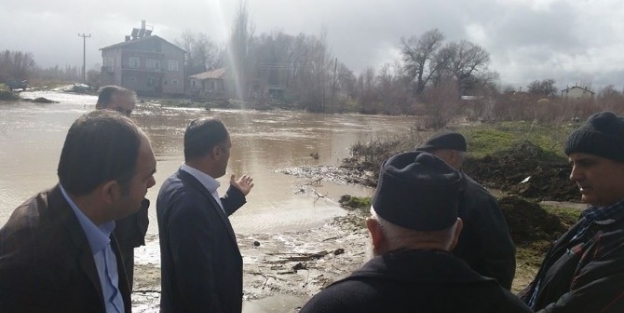 Beyşehir’de Muhtemel Su Taşkını Önlendi