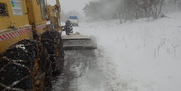 Balıkesir’de 240 Köy Yolu Halen Kapalı