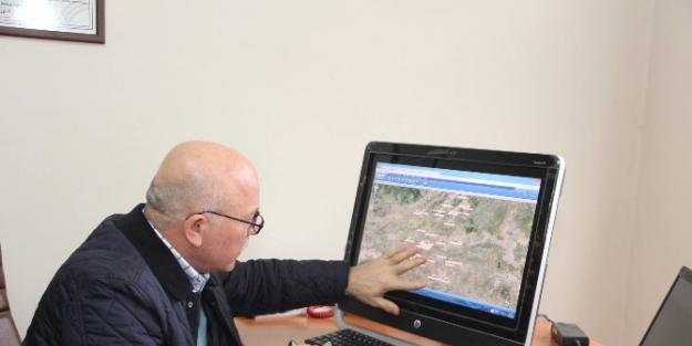 Büyükşehir Belediyesi Karla Mücadele Çalişmalarini Bilgisayardan Takip Edecek