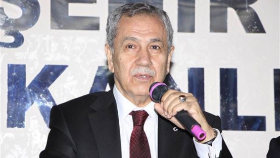 Bülent Arınç'tan ayrılık mesajı