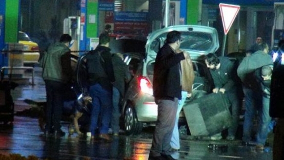 Adana'da bomba yüklü araç alarmı