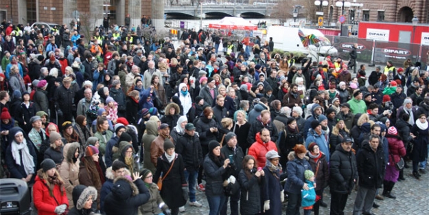 Müslümanlar ayaklandı