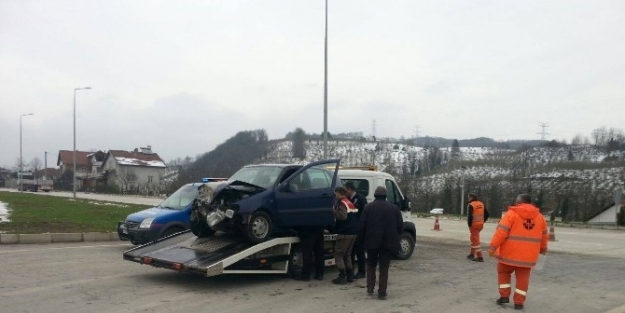 Düzce’de Trafik Kazası 9 Yaralı