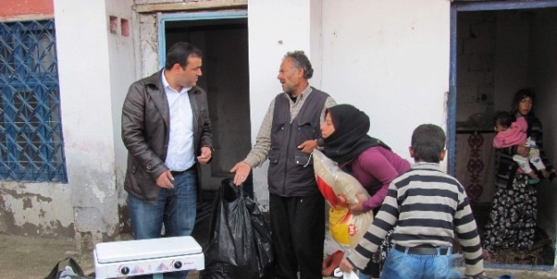 Suriyeli Aileye Yardım