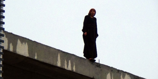 Bebeğini görünce dayanamadı