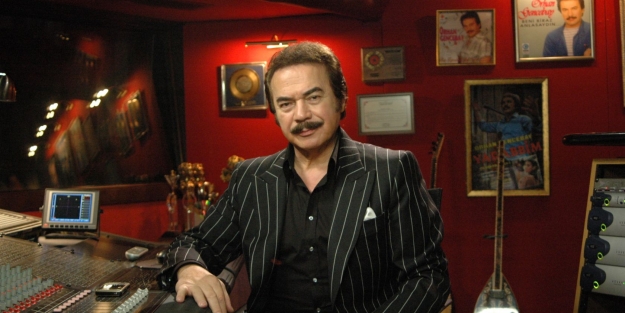 Orhan Gencebay'dan popo tokatlamaya ilk açıklama