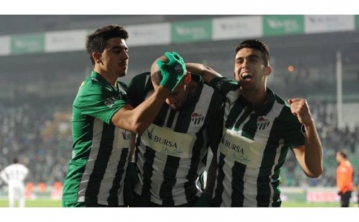 Düellonun galibi Fernandao