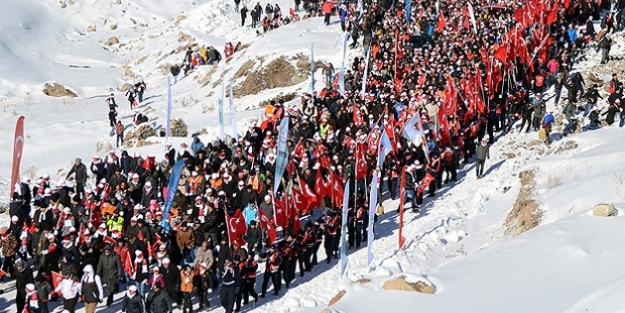 Sarıkamış şehitleri anılıyor