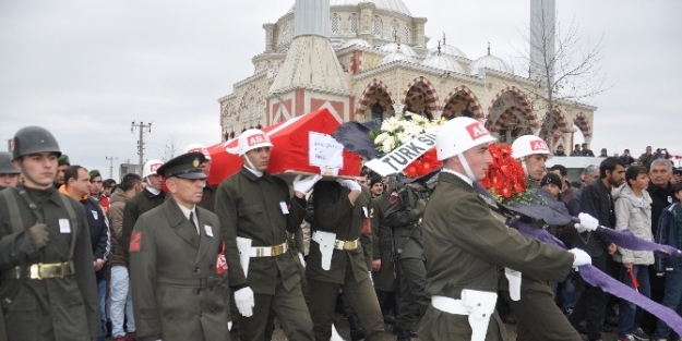 Tekirdağ Şehidini Uğurladı
