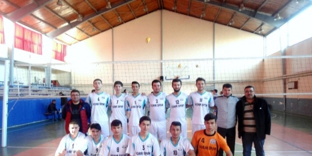 Yenikent Belediyespor Voleybol Takımı Finale Kaldı