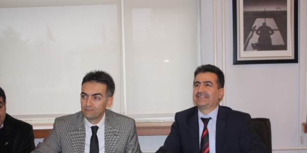 Erzincan’da Öğrenciler Karşılıklı Sivil Havacılık Uçak Eğitimi Görecek