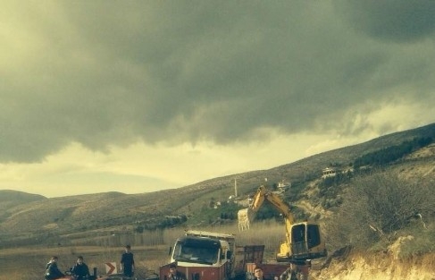 Köylüler İmece Usulü İle Yolu Genişlettiler