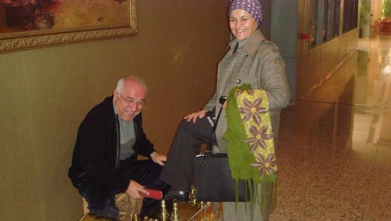 Cemil Çiçek ayakkabı boyacısı oldu