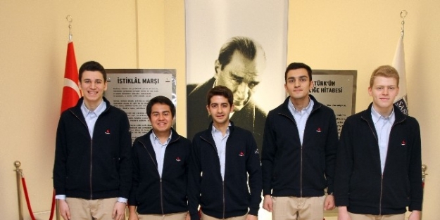 Özel Sanko Koleji Münazara Takımı 2. Tura Yükseldi