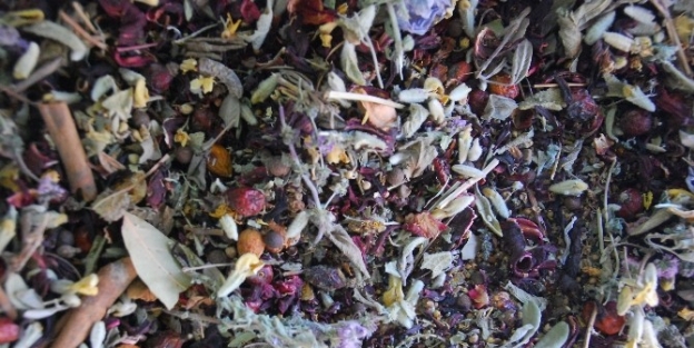 (özel Haber) Sibirya Soğuklarından Kazdağı Kış Çayi İle Korunun