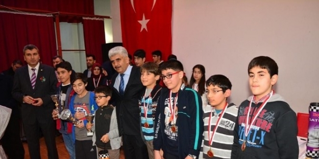 Kurtuluş Kupası Satranç Turnuvası Sonuçlandı