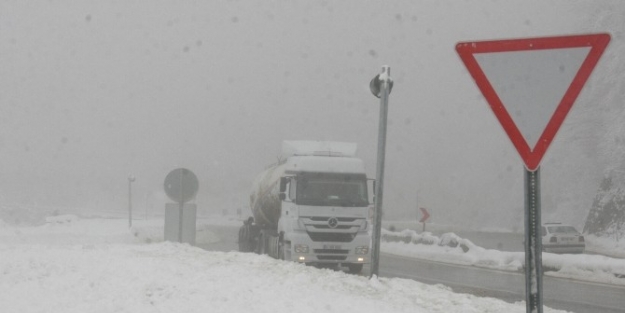 Düzce’de 22 Köy Yolu Kapalı