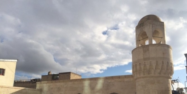 Vali Tapsız, Tarihi Mekanlarda İncelemelerde Bulundu