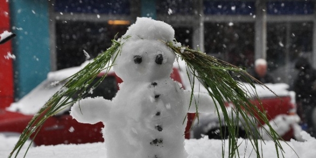 Balıkesir Beyaza Büründü