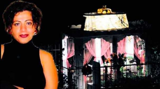 Bu mezar hep ışıklar içinde!