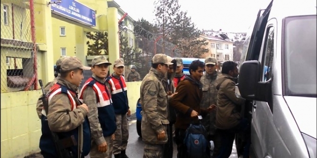 Sivas’ta 27 Kaçak Göçmen Yakalandı