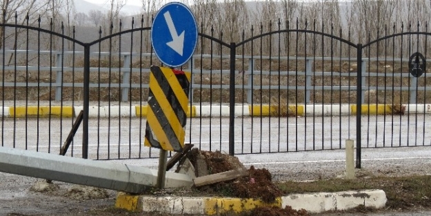 Kelkit’te Şiddetli Rüzgar