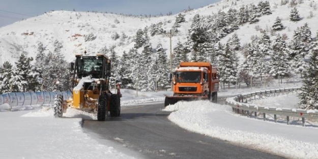 Selçuklu’da Karla Mücadele Seferberliği