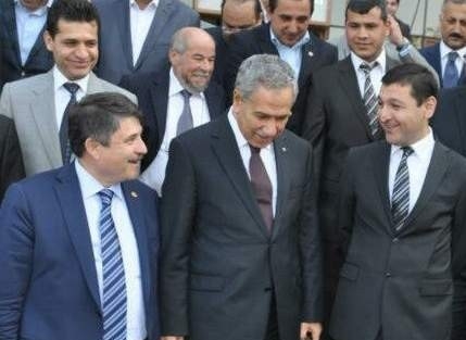 Manisa Ak Parti’de Hüsnü Arslan Sesleri