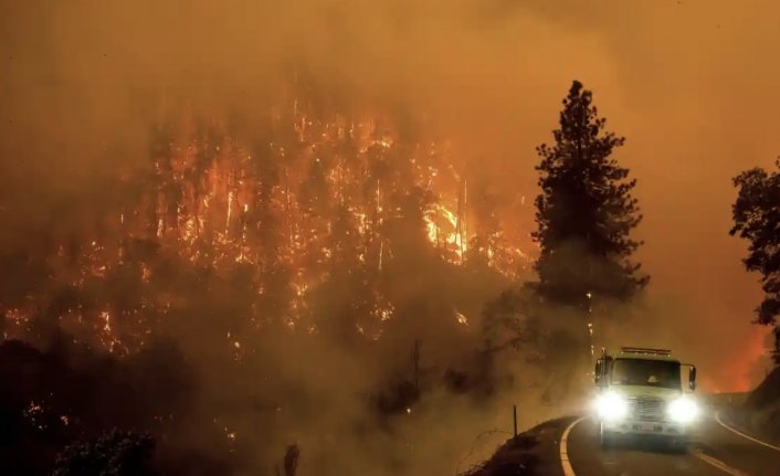 California'da orman yangını! Kontrol altına alınamıyor...