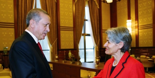 Cumhurbaşkanı Erdoğan, Unesco Direktörü Bokova’yı Kabul Etti