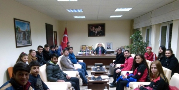 Kaymakamdan Süper Lige Çikan Seydişehir Judo Takımına Ödül