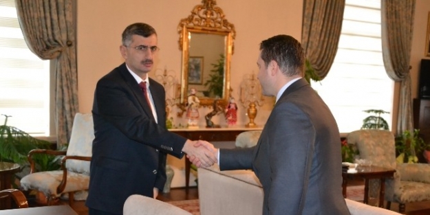 Vali Bektaş’a Ayhan Korkmaz’dan Ziyaret