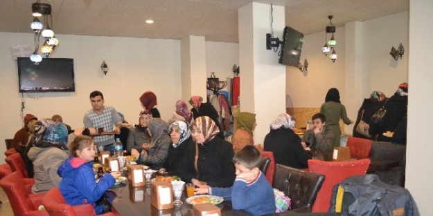 Kadınlar Dayanışma Kahvaltısı’nda Buluştu