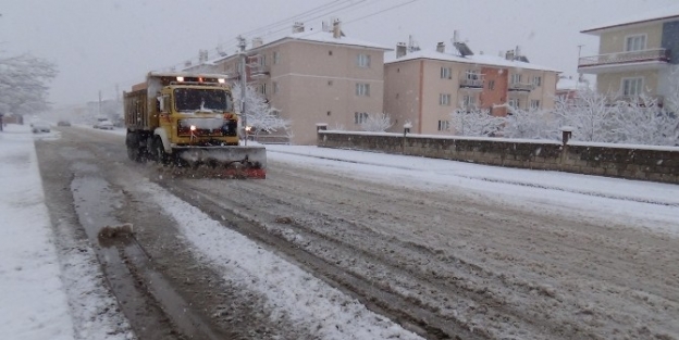 Erzincan’da Eğitime 1 Günlük Kar Tatili