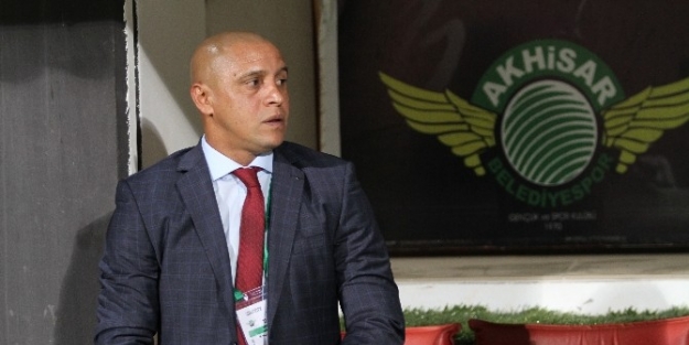 Akhisar’da Roberto Carlos Pazar Günü İmzalayacak
